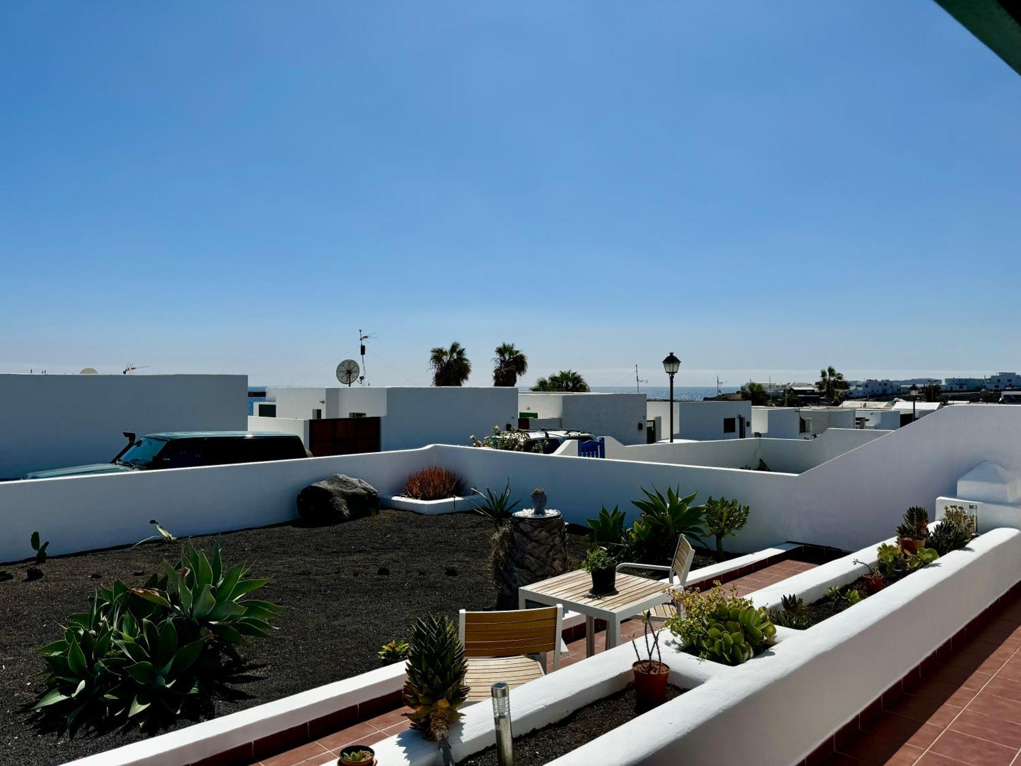 Casa Riadero By Vulcano Homes Guatiza Exterior photo